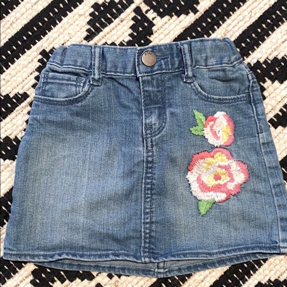 Denim skirt